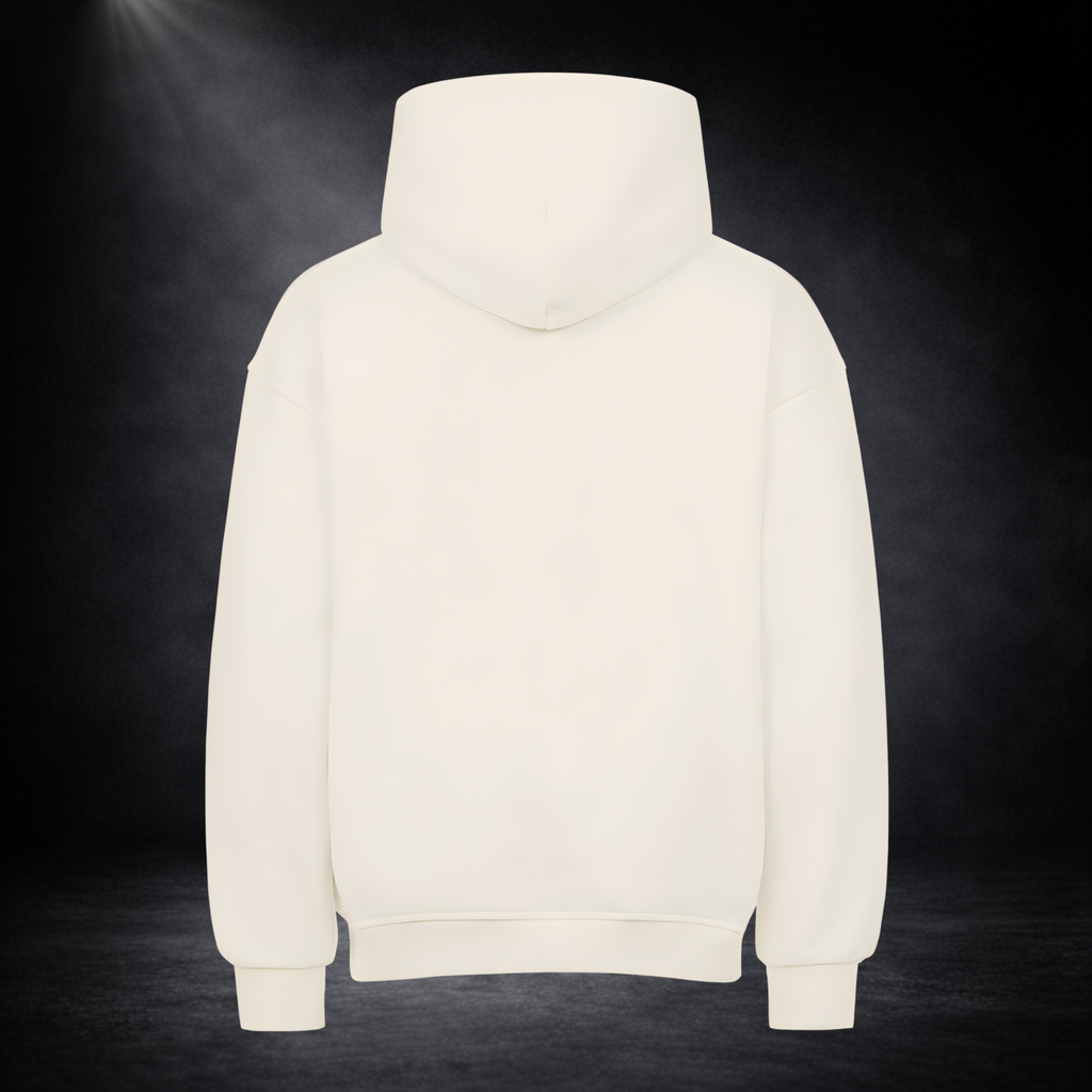 Rückansicht eines beigen Hoodies ohne Druck, freigestellt vor dunklem Studio-Hintergrund mit Spotlight